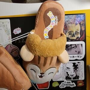 Squishmallows Sawyer the squirrel KIDS slipper scuffs Sive 13/1